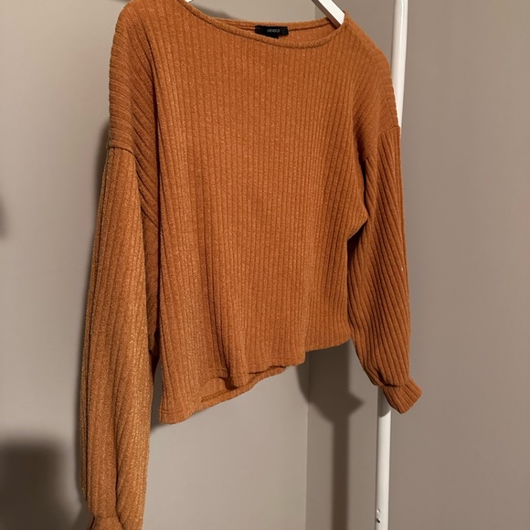 Burnt Orange Sweater - Picture 1 of 2